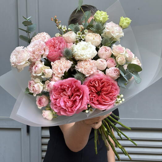 Bouquet with piony roses Expression