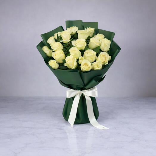 Golden White Roses Bouquet – 21 Flowers