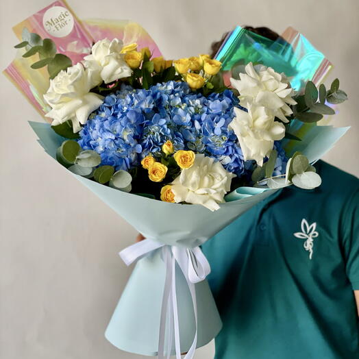 Azure Bloom | Blue and White Flowers Bouquet