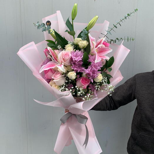 Pink Lady flower bouquet