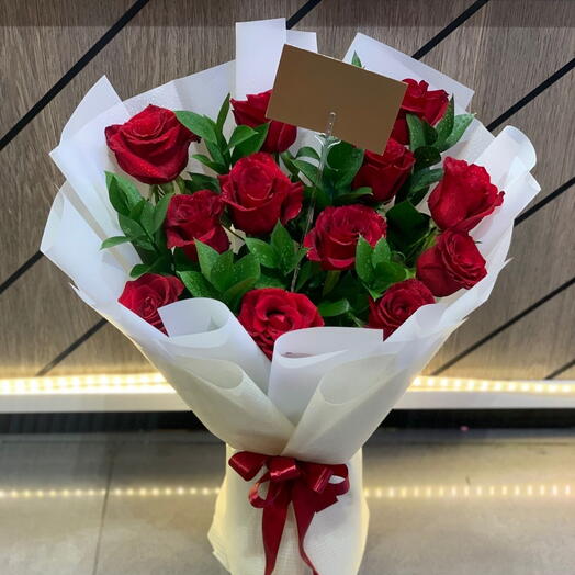 Red rose Bouquet Gift for Special day