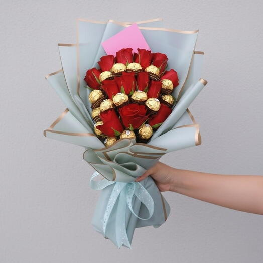 Rose Ferrero Bouquet