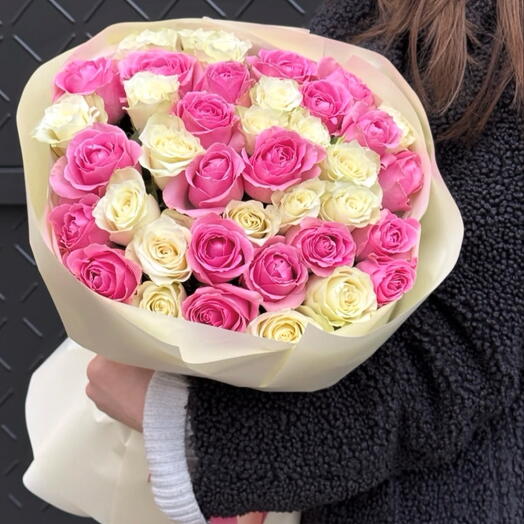 Pink White Roses Pearl