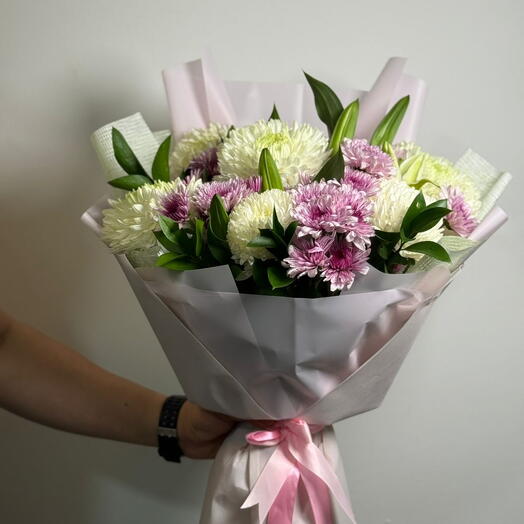 RBR باقة أقحوان زهري فاتح