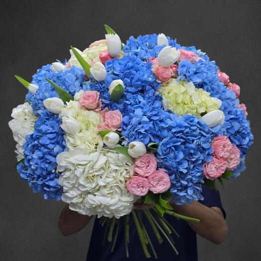 Букет из смешанных цветов