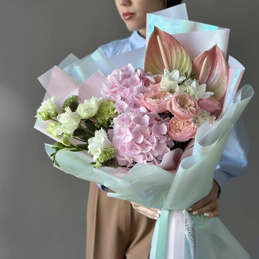 Роскошный букет «Касание карамели»