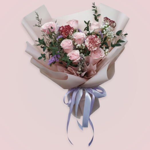 Розовый цветок