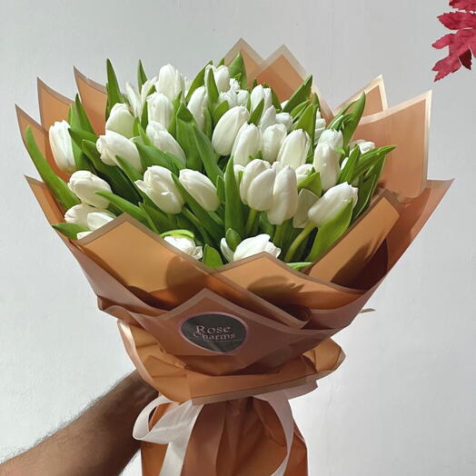 Pure Tulip Love – 51 White Tulips Bouquet | Elegant Luxury Flower Delivery Dubai