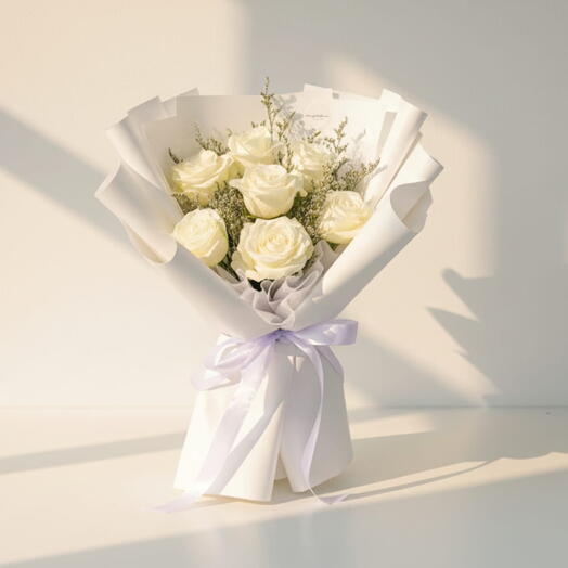 Элегантный букет белых роз