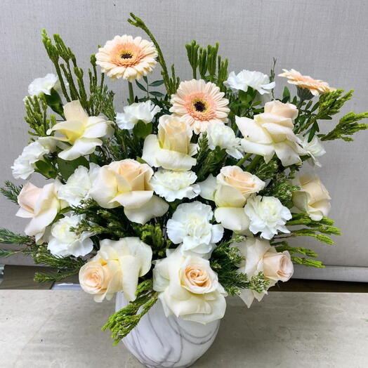 Vase flowers arrangement