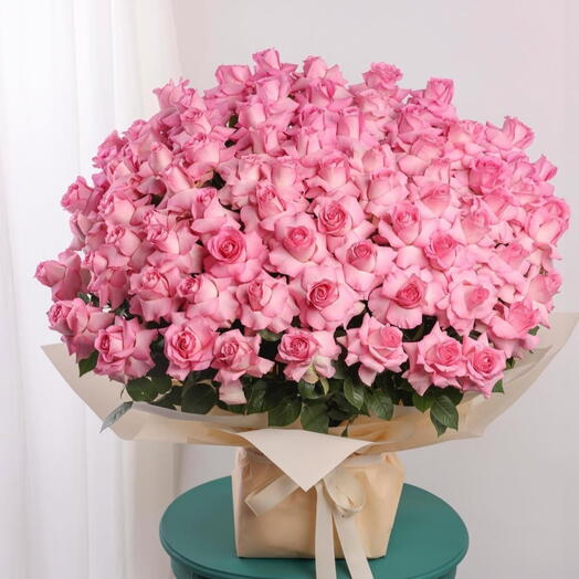 BABE- 99 pink rose Bouquet large