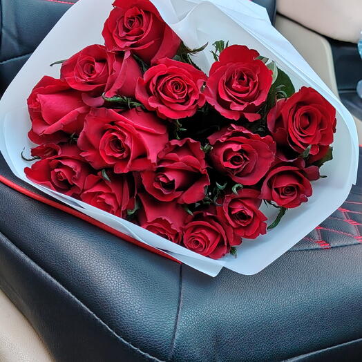 15 Red Rose Bouquet
