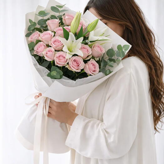 Rose   Lily Elegance