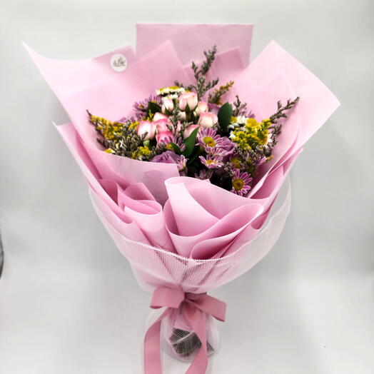 Женский розовый букет «Розовое наслаждение»