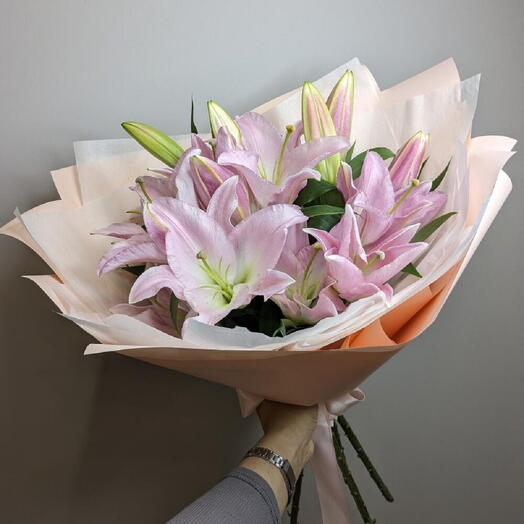 5 Pink Lilies