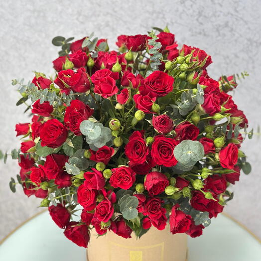 Boîte luxueuse de mini-roses rouges - 50 tiges