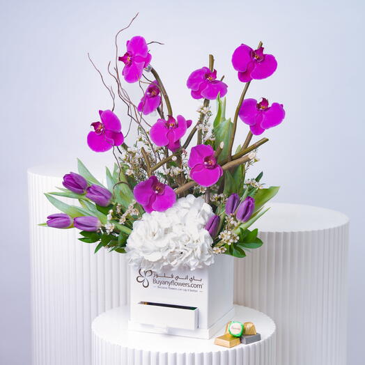 Коробка с цветами Mauve Grace