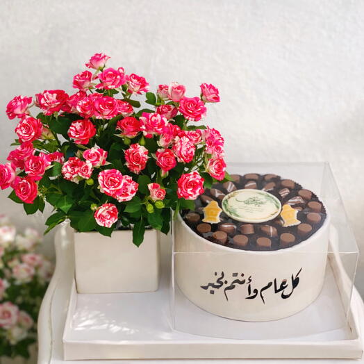 Особенный кожаный стенд шоколад и цветы