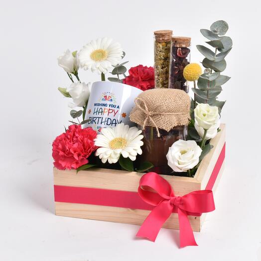 Комбо-набор на подносе «С Днём Рождения»