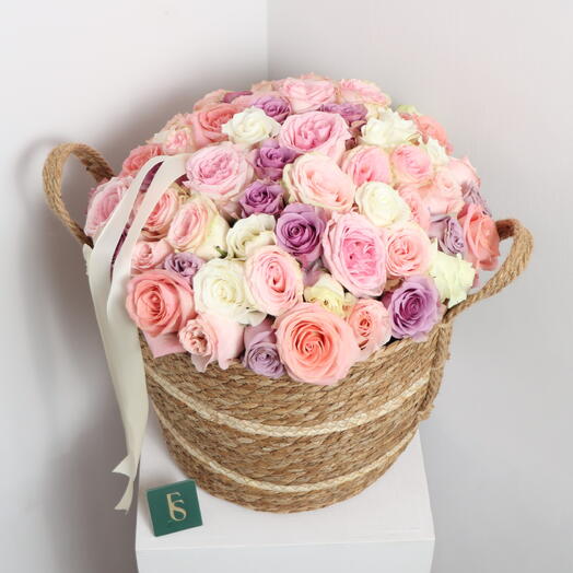Mix Rose Basket