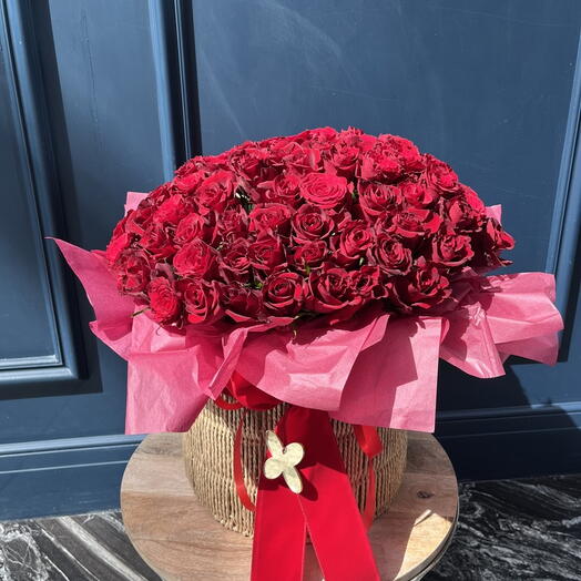 101 roses rouges "Baiser Interdit"