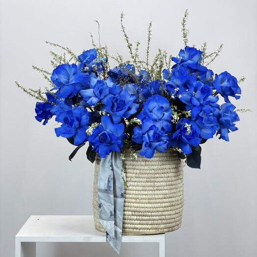 Роскошная ваза Cupids