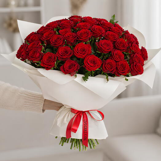50 Fresh Live Red Roses in a Premium Bouquet