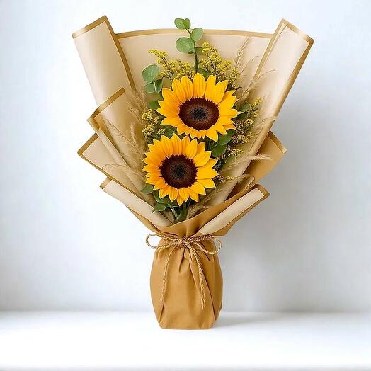 Маленький букет подсолнухов