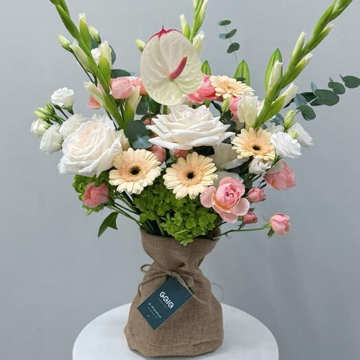 The Fresh Garden Spray Rose Dream