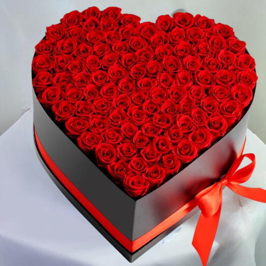 101 красных роз — премиальная коробка ко Дню святого Валентина