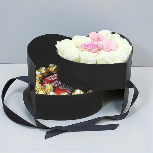 Коробка «Любящее сердце» с шоколадными розами