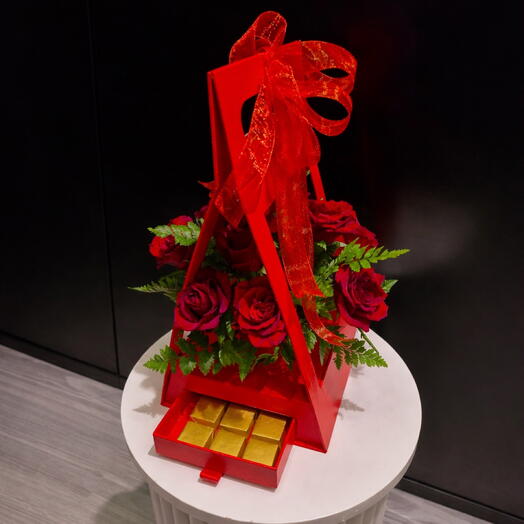 Premium Red roses with chocolates valentines bouquet