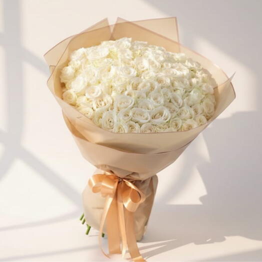 Grand 100 White Rose Luxury Bouquet