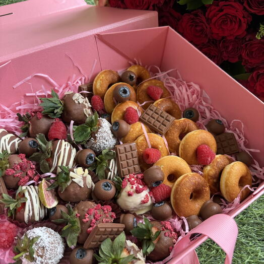 Шоколадно-ягодный сад