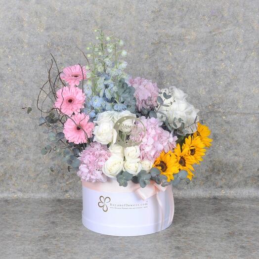 Ramadan Poised Beauty Flower Box