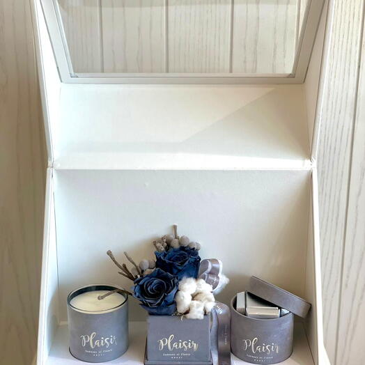 Подарочный набор Trio Double Grey со свечой со стабилизированной розой и шоколадом