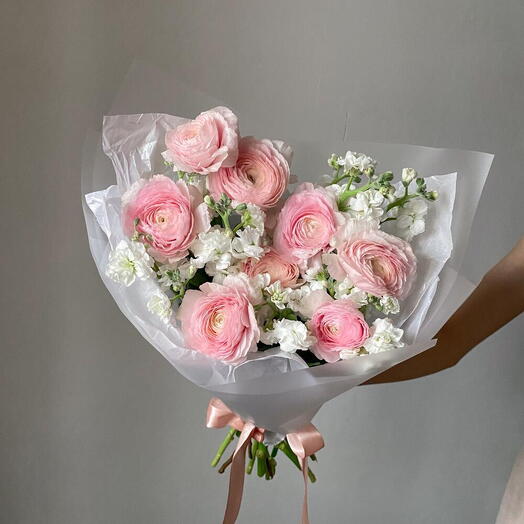 Грация в розовом