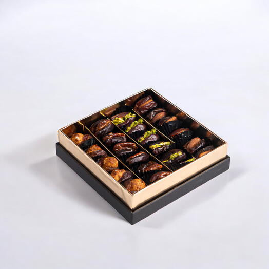 Al Majlis маленькая коробка фаршированных фиников