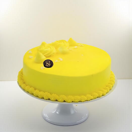 Tropical Pineapple Cake | 1kg Serves 8–10 | Fresh Cake Delivery Dubai