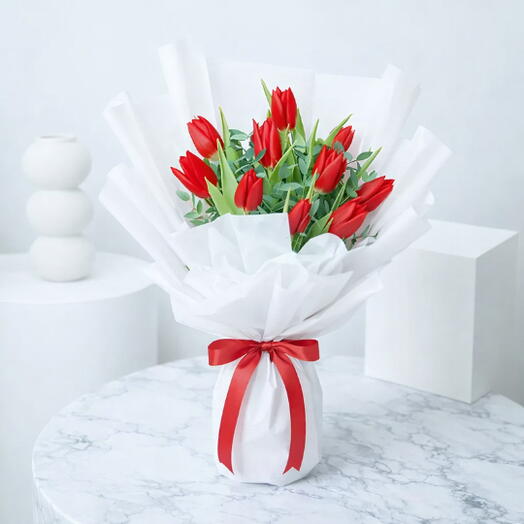 11 Red Tulip Classic Wrap