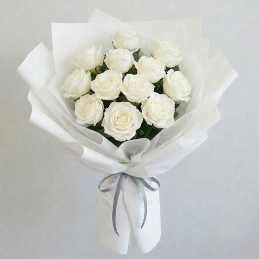 White Rose Bouquet 12 roses