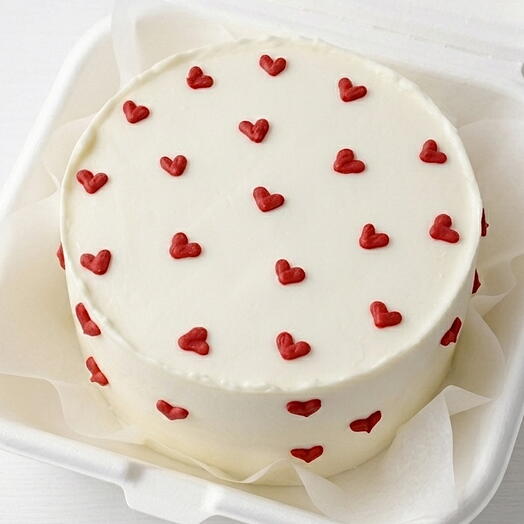 Wrapped in Love – Mini Red Hearts Bento Cake