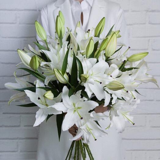 9 White Lilies-5977
