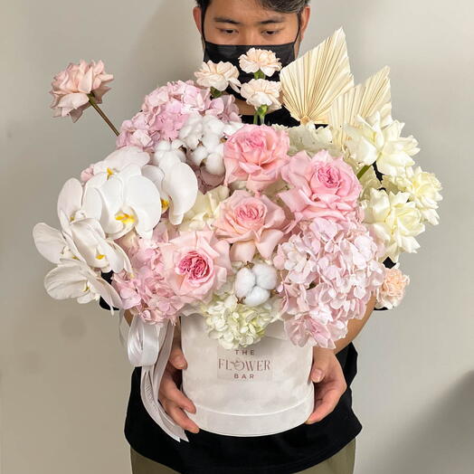 Фирменная композиция в бархатной коробке