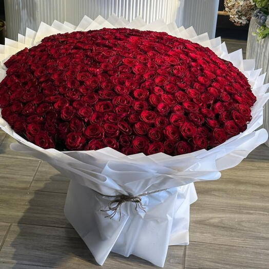 1001 Red Rose Luxury Larg Anniversary Bouquet