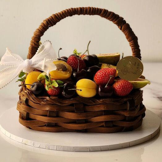 كعكة سلة الفواكه للعيد