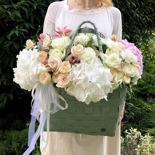 Flowers in a bag "DOLCE VITA"