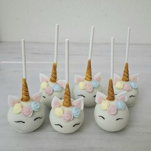 Кейк-попсы в виде единорогов