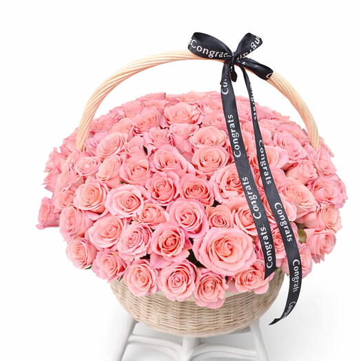 Цветы в корзине 101 цветок