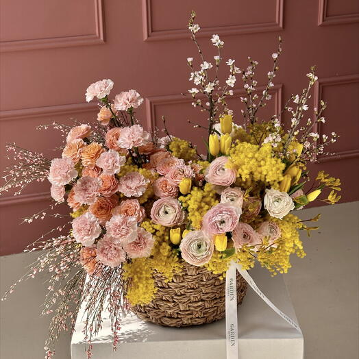 «Tokyo» basket (size L) — plum branch, ranunculus, mimosa, tulip, genista